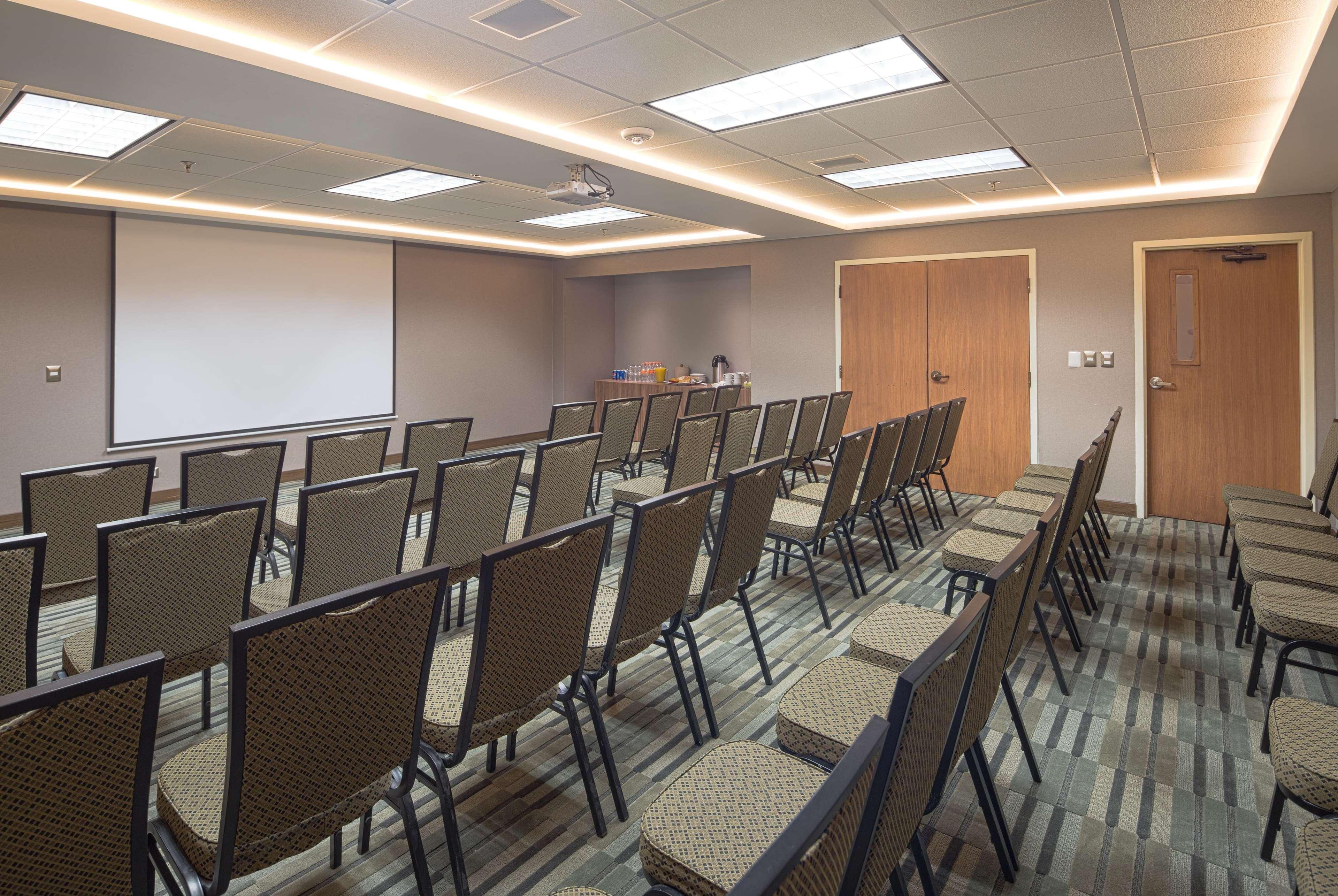 Hampton By Hilton Monterrey Galerias Obispado Екстер'єр фото