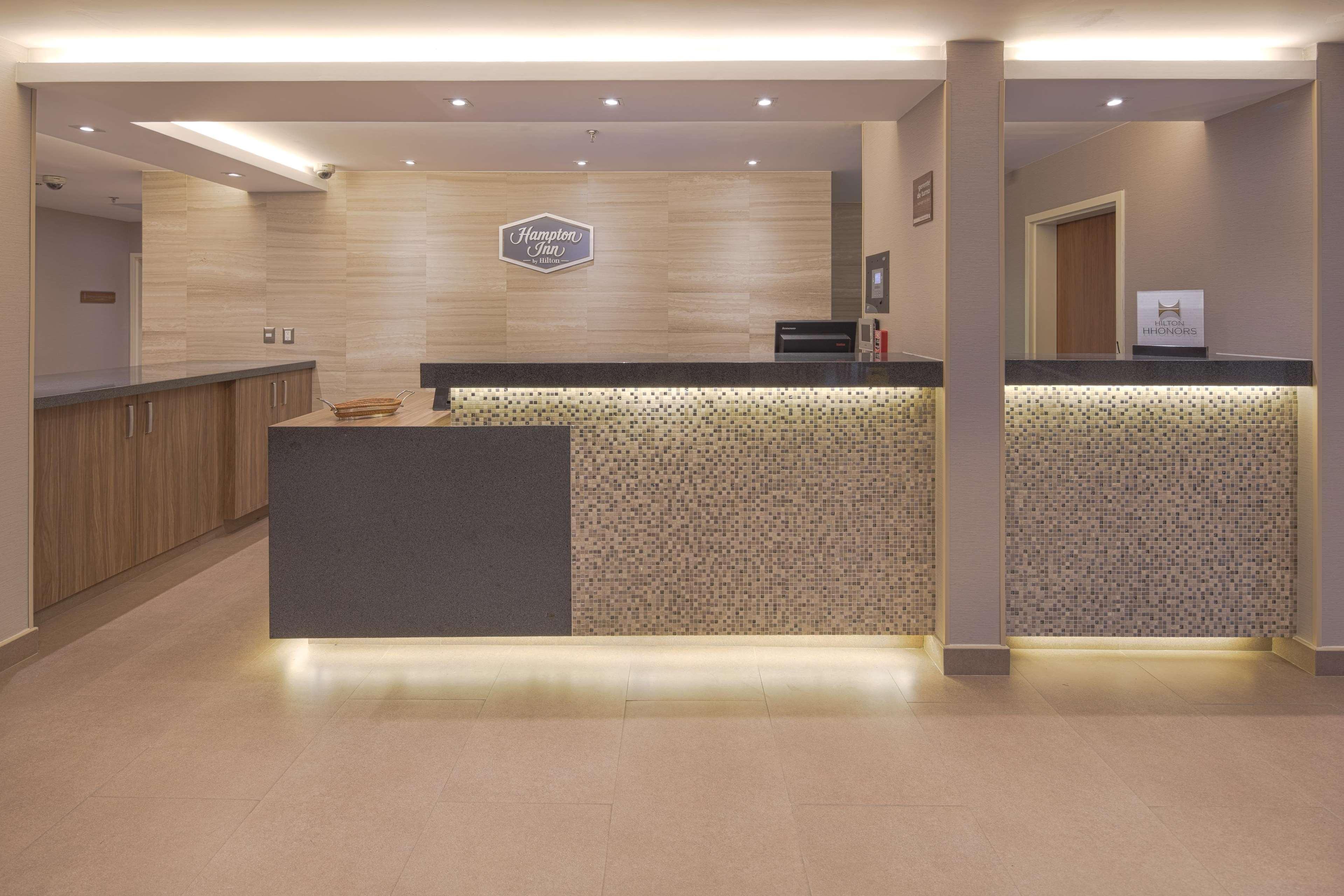 Hampton By Hilton Monterrey Galerias Obispado Екстер'єр фото