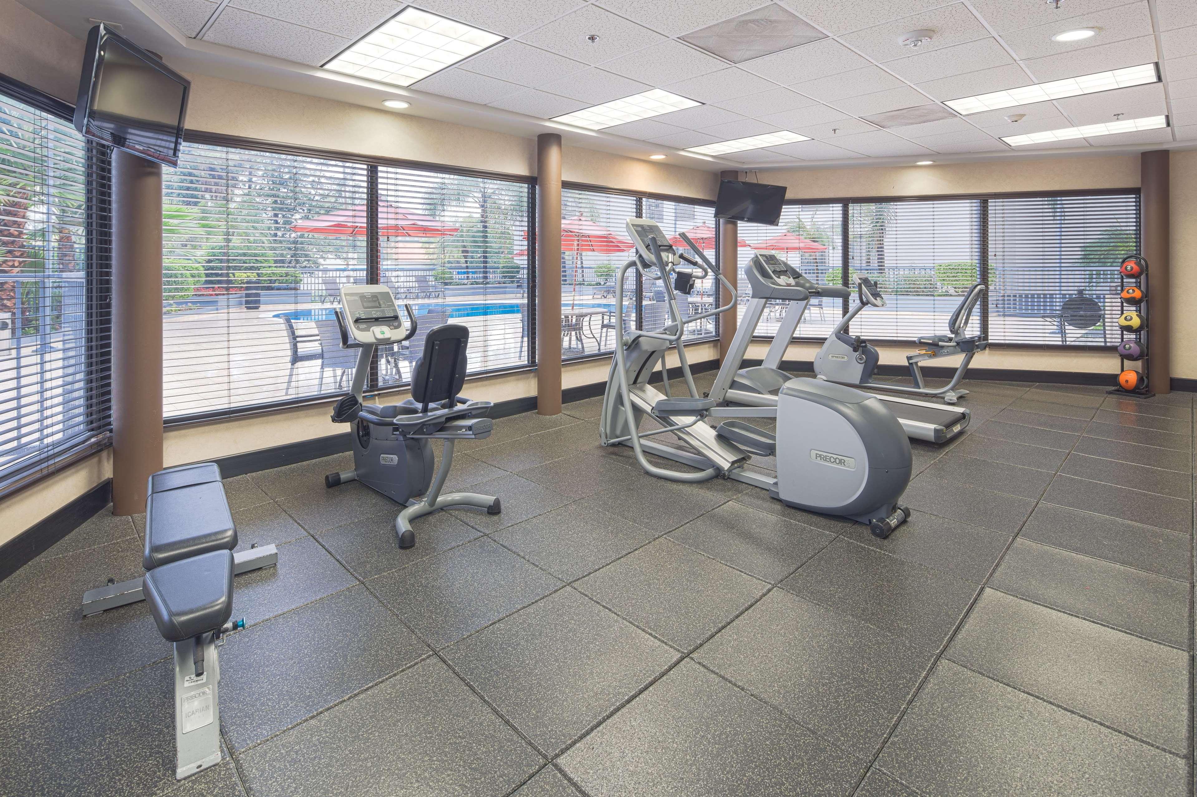 Hampton By Hilton Monterrey Galerias Obispado Екстер'єр фото