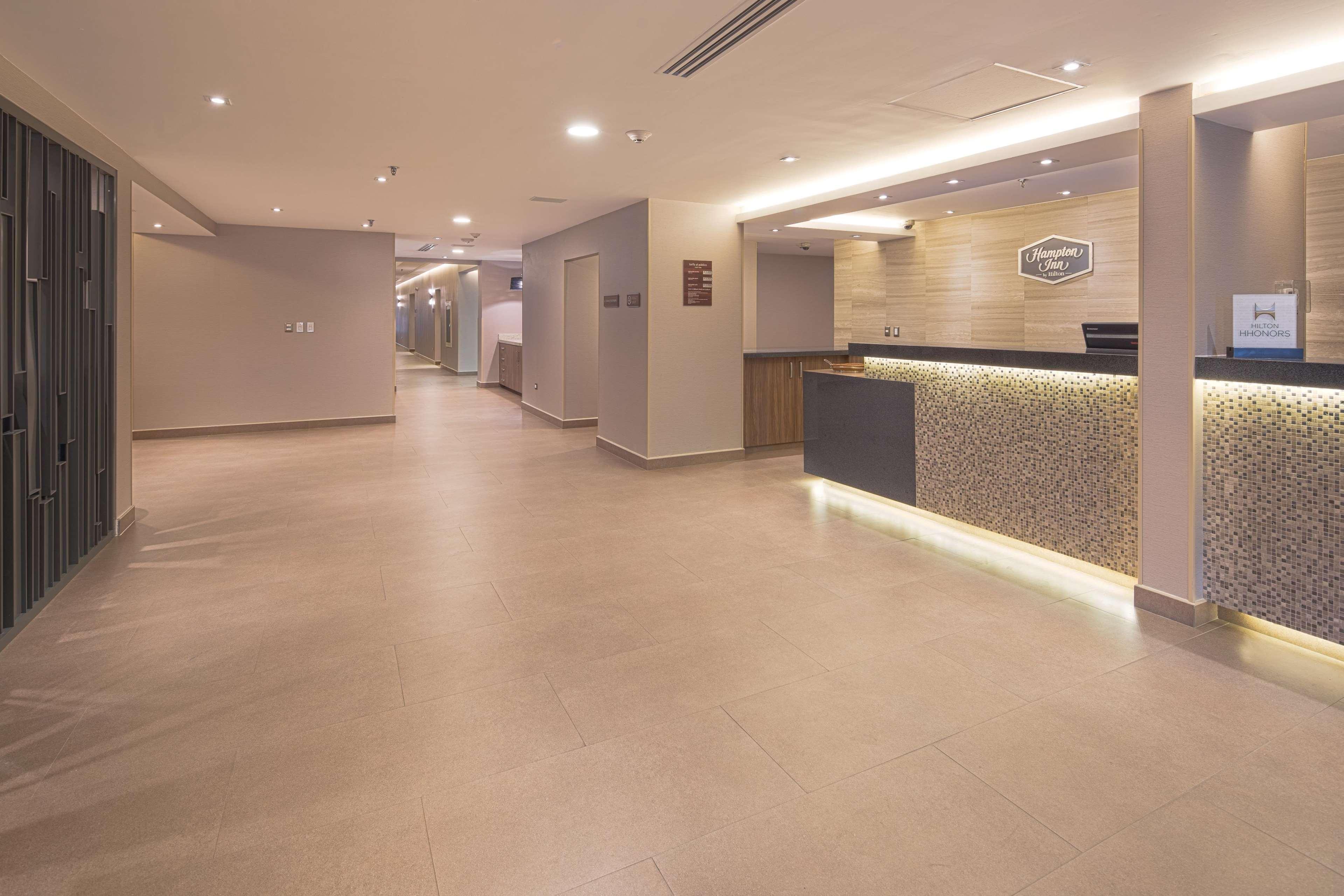 Hampton By Hilton Monterrey Galerias Obispado Екстер'єр фото