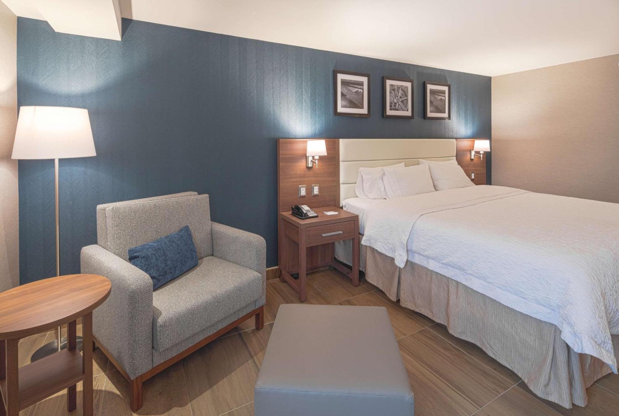 Hampton By Hilton Monterrey Galerias Obispado Екстер'єр фото