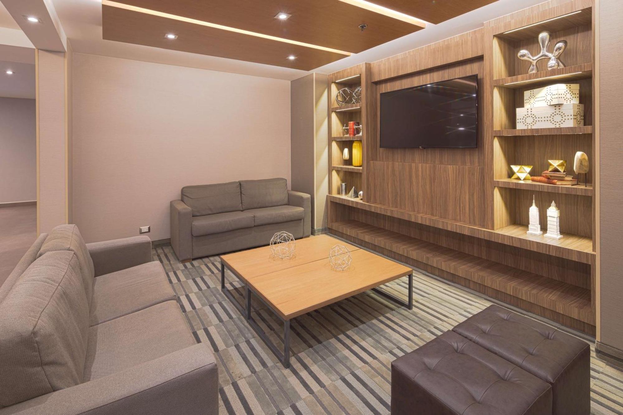 Hampton By Hilton Monterrey Galerias Obispado Екстер'єр фото