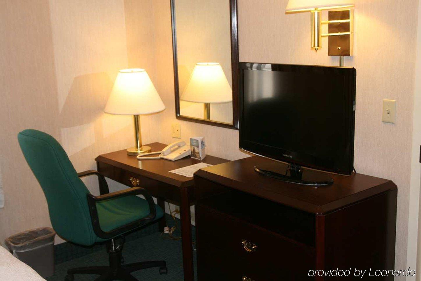 Hampton By Hilton Monterrey Galerias Obispado Екстер'єр фото