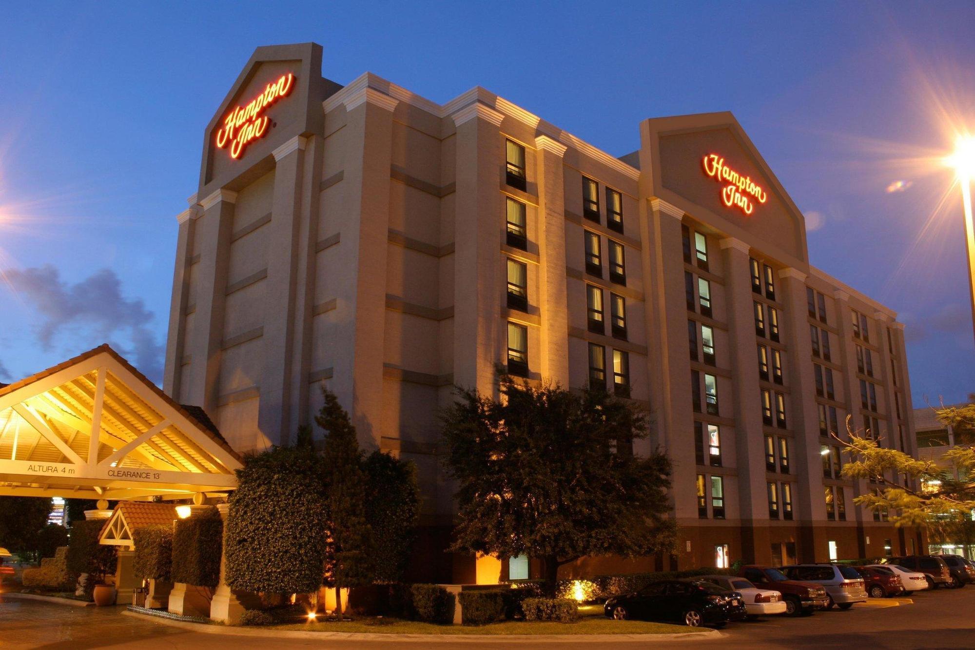 Hampton By Hilton Monterrey Galerias Obispado Екстер'єр фото