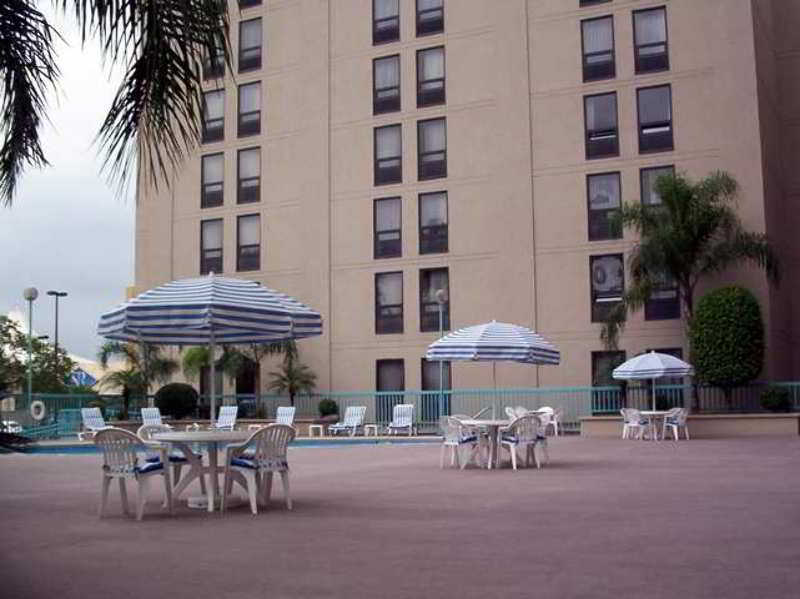 Hampton By Hilton Monterrey Galerias Obispado Екстер'єр фото
